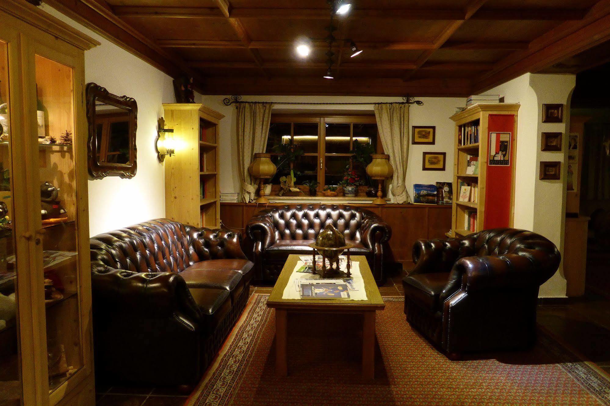 Gasthof Hotel Doktorwirt Salzburg Buitenkant foto